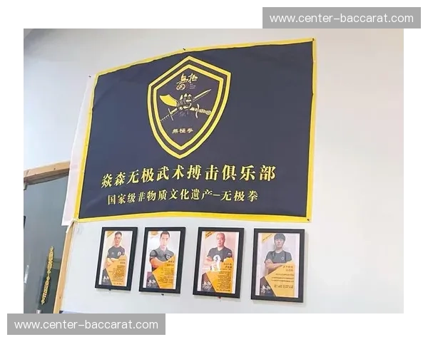 铁拳与流水的终极较量：柔道vs拳击，哪一个才是你灵魂的格斗底色？